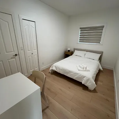 Waverley Guest Room In Vancouver Exterior photo